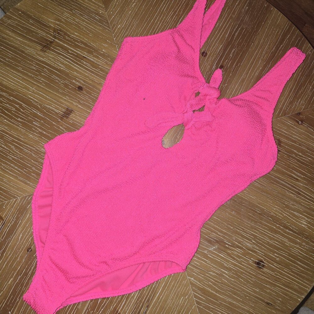 Arizona Jean Co. Junior's Textured One Piece Size L High Thigh Hot Pink Swim
